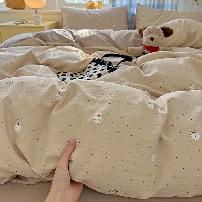 91家纺网 家纺一手货源 找家纺 名品家纺 2025新款加厚高克重人字纹优卡棉双层纱提花四件套（提供买家秀） 小南瓜