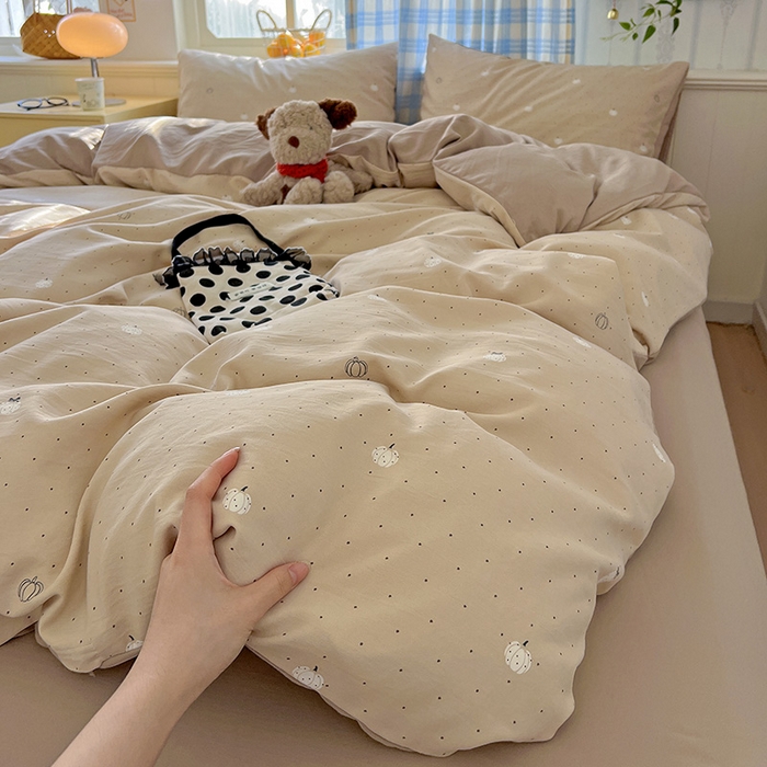 91家纺网 家纺一手货源 找家纺 名品家纺 2025新款加厚高克重人字纹优卡棉双层纱提花四件套（提供买家秀） 小南瓜