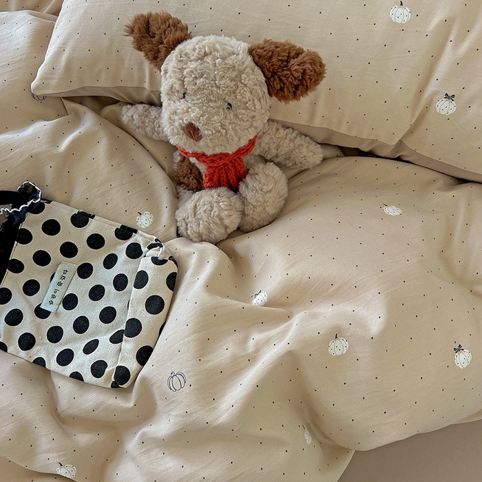 91家纺网 家纺一手货源 找家纺 名品家纺 2025新款加厚高克重人字纹优卡棉双层纱提花四件套（提供买家秀） 小南瓜