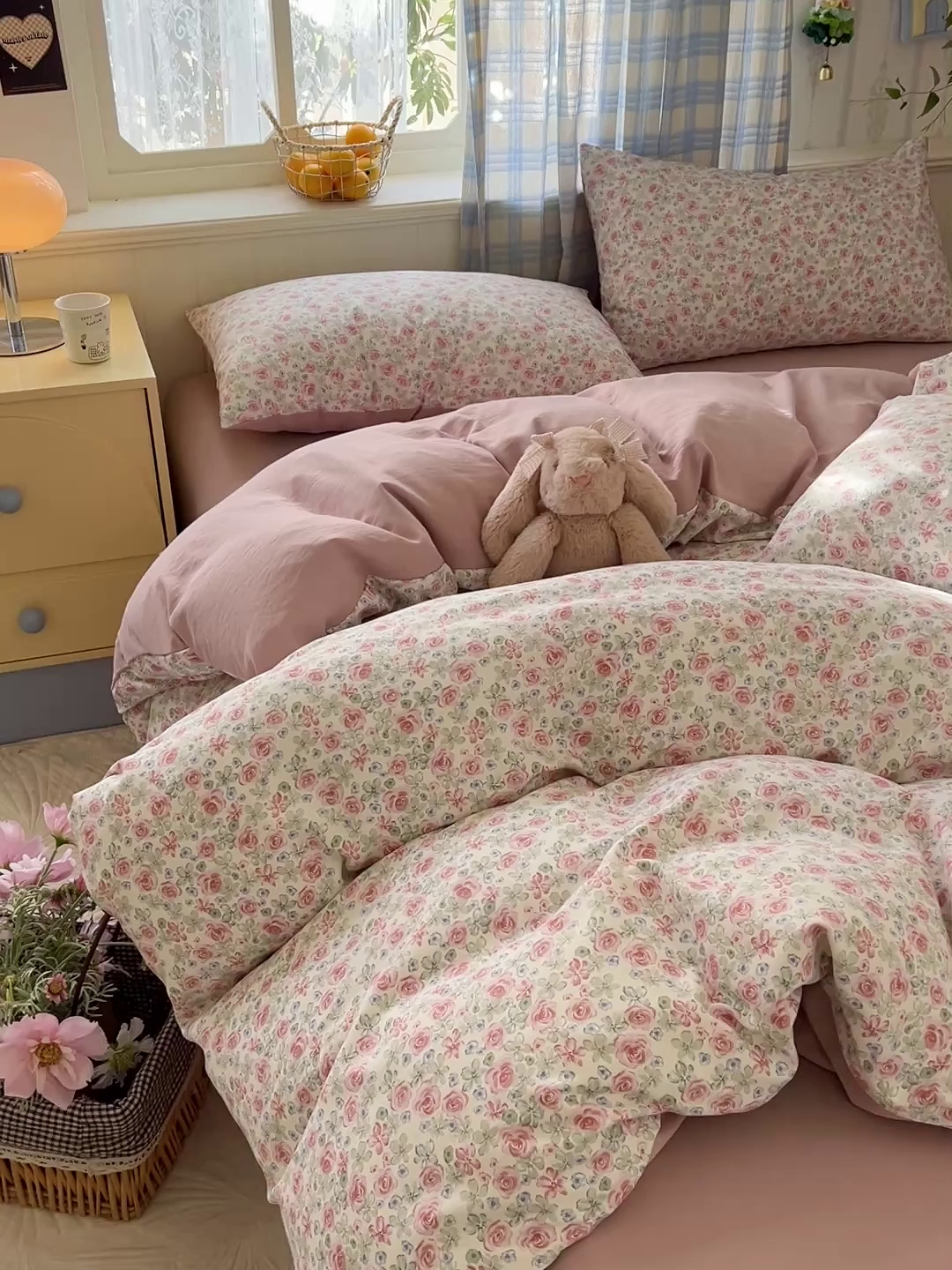 91家纺网 家纺一手货源 找家纺 名品家纺 2025新款加厚高克重人字纹优卡棉双层纱提花四件套（提供买家秀） 小月野