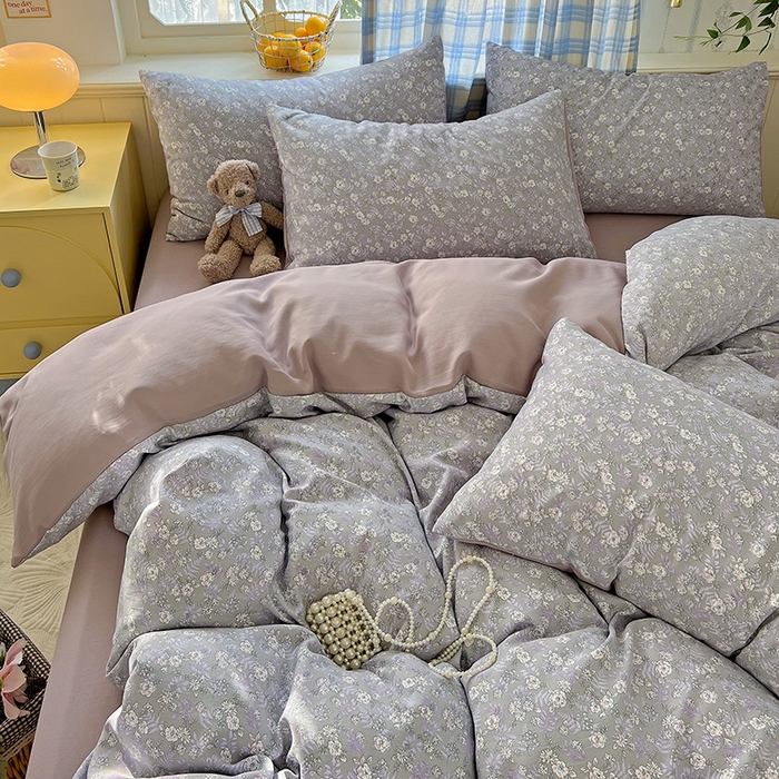 91家纺网 家纺一手货源 找家纺 名品家纺 2025新款加厚高克重人字纹优卡棉双层纱提花四件套（提供买家秀） 紫色花香