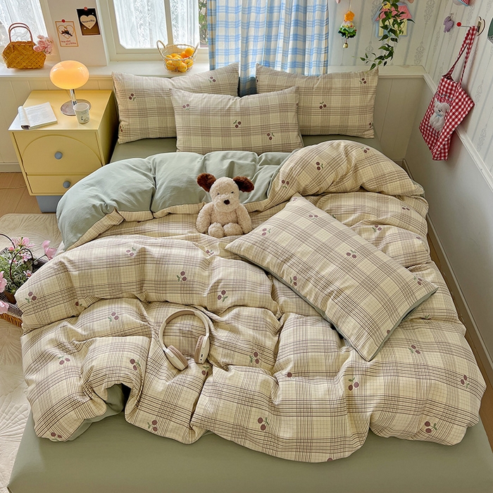 91家纺网 家纺一手货源 找家纺 名品家纺 2025新款加厚高克重人字纹优卡棉双层纱提花四件套（提供买家秀） 紫樱桃