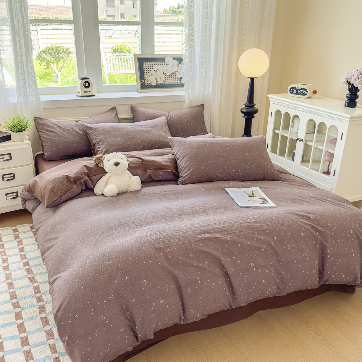 91家纺网 家纺一手货源 找家纺 亨通家纺 2025新款复古原麻双层纱臻至系列四件套 碎花絮语-咖