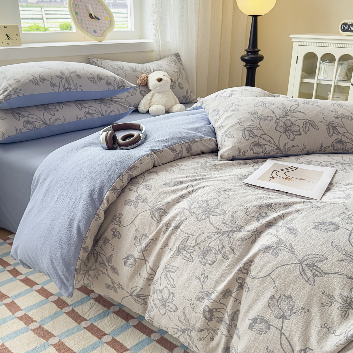 91家纺网 家纺一手货源 找家纺 亨通家纺 2025新款复古原麻双层纱臻至系列四件套 一帘幽梦-蓝