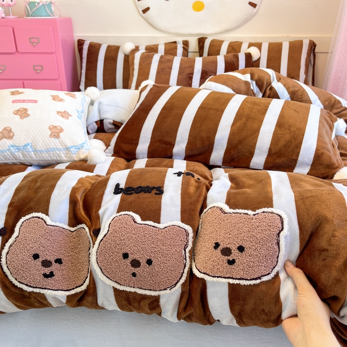 91家纺网 家纺一手货源 找家纺 （总）川悦生活 2025新款绣花牛奶绒毛巾绣四件套-大床