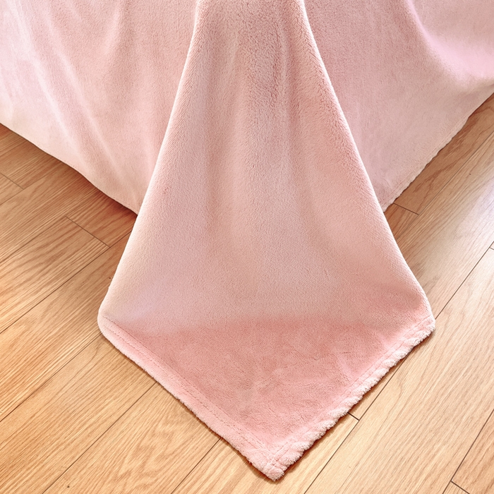 91家纺网 家纺一手货源 找家纺 川悦生活 2025新款绣花牛奶绒毛巾绣四件套-大床 幸福小奶狗