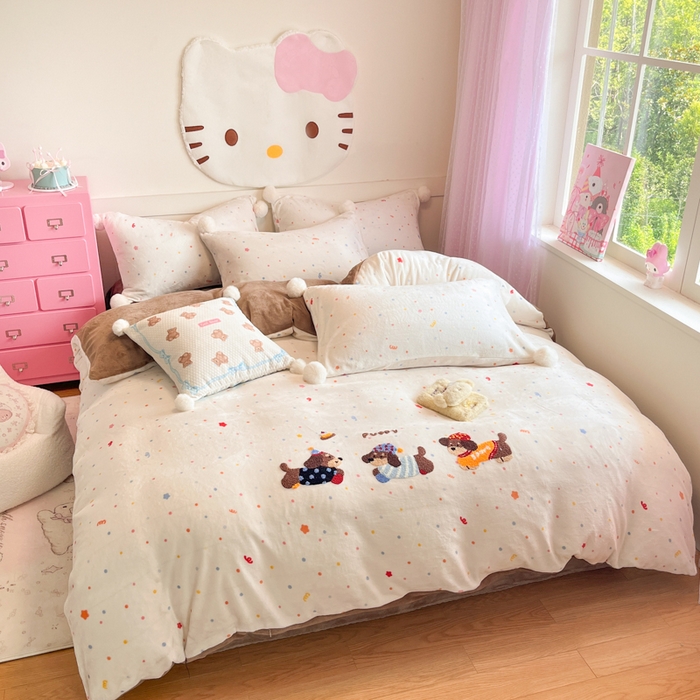 91家纺网 家纺一手货源 找家纺 川悦生活 2025新款绣花牛奶绒毛巾绣四件套-大床 奶昔腊肠