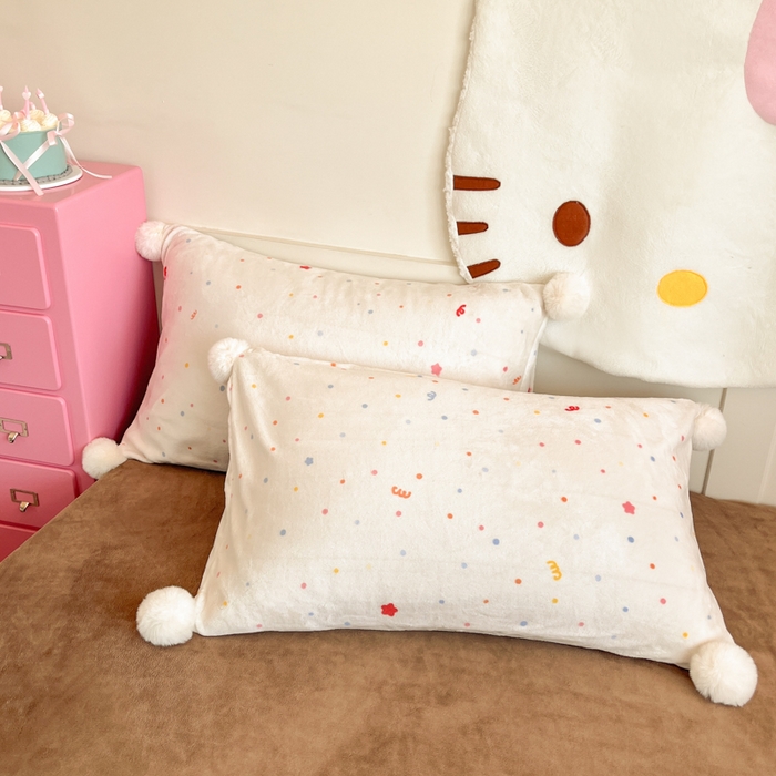 91家纺网 家纺一手货源 找家纺 川悦生活 2025新款绣花牛奶绒毛巾绣四件套-大床 奶昔腊肠