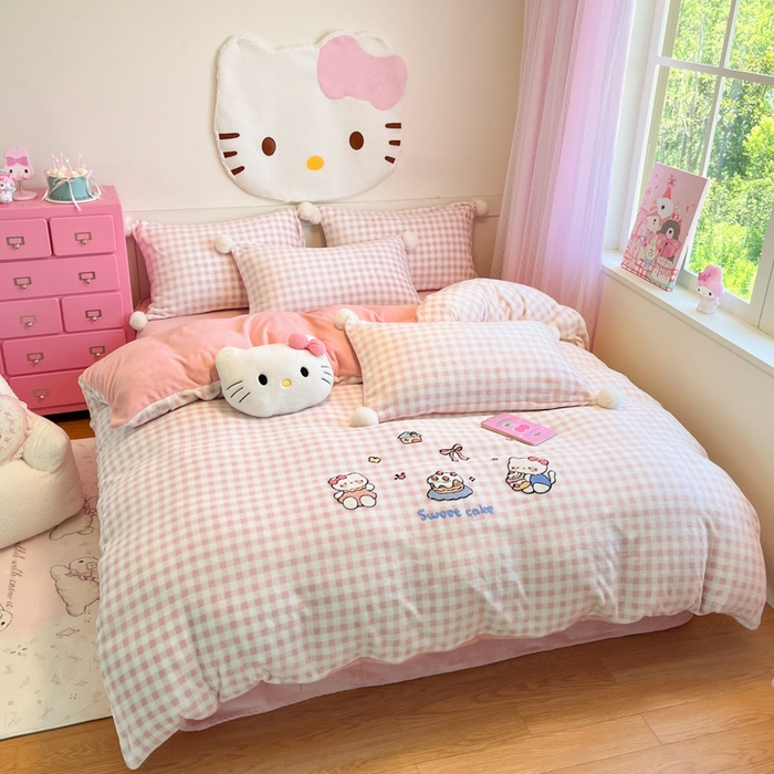 91家纺网 家纺一手货源 找家纺 川悦生活 2025新款绣花牛奶绒毛巾绣四件套-大床 蛋糕小喵