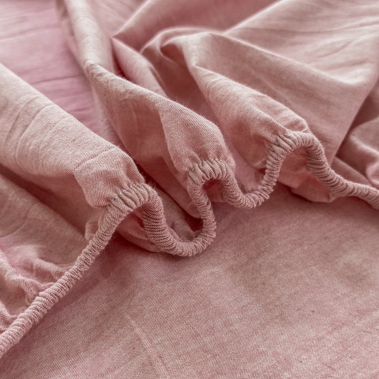 91家纺网 家纺一手货源 找家纺 晚依家纺 2025新款A类色织全棉水洗棉床单单件纯棉格子纯色学生宿舍定制定做 纯色-藕粉