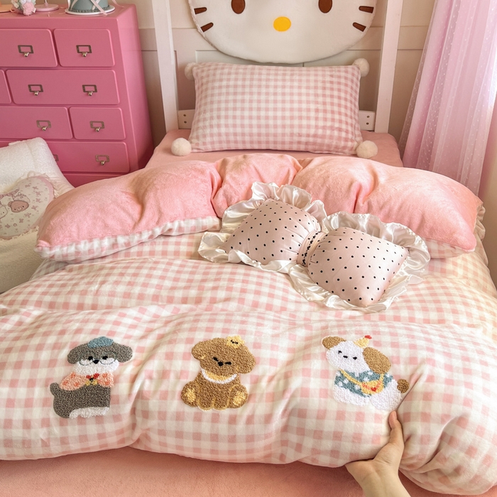 91家纺网 家纺一手货源 找家纺 （总）川悦生活 2025新款绣花牛奶绒毛巾绣四件套-小床