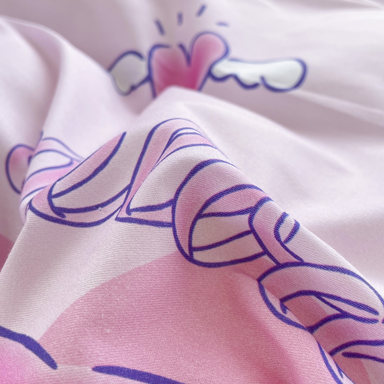 91家纺网 家纺一手货源 找家纺 浩诚2025新款三丽欧专版花型全棉纯棉床笠 甜莓