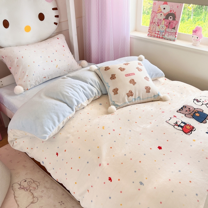 91家纺网 家纺一手货源 找家纺 川悦生活 2025新款绣花牛奶绒毛巾绣四件套-小床 快乐好友派