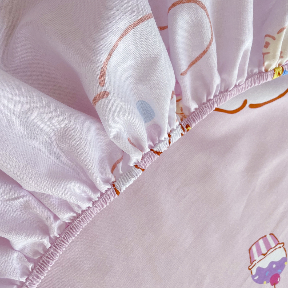 91家纺网 家纺一手货源 找家纺 浩诚2025新款三丽欧专版花型全棉纯棉床笠 云朵