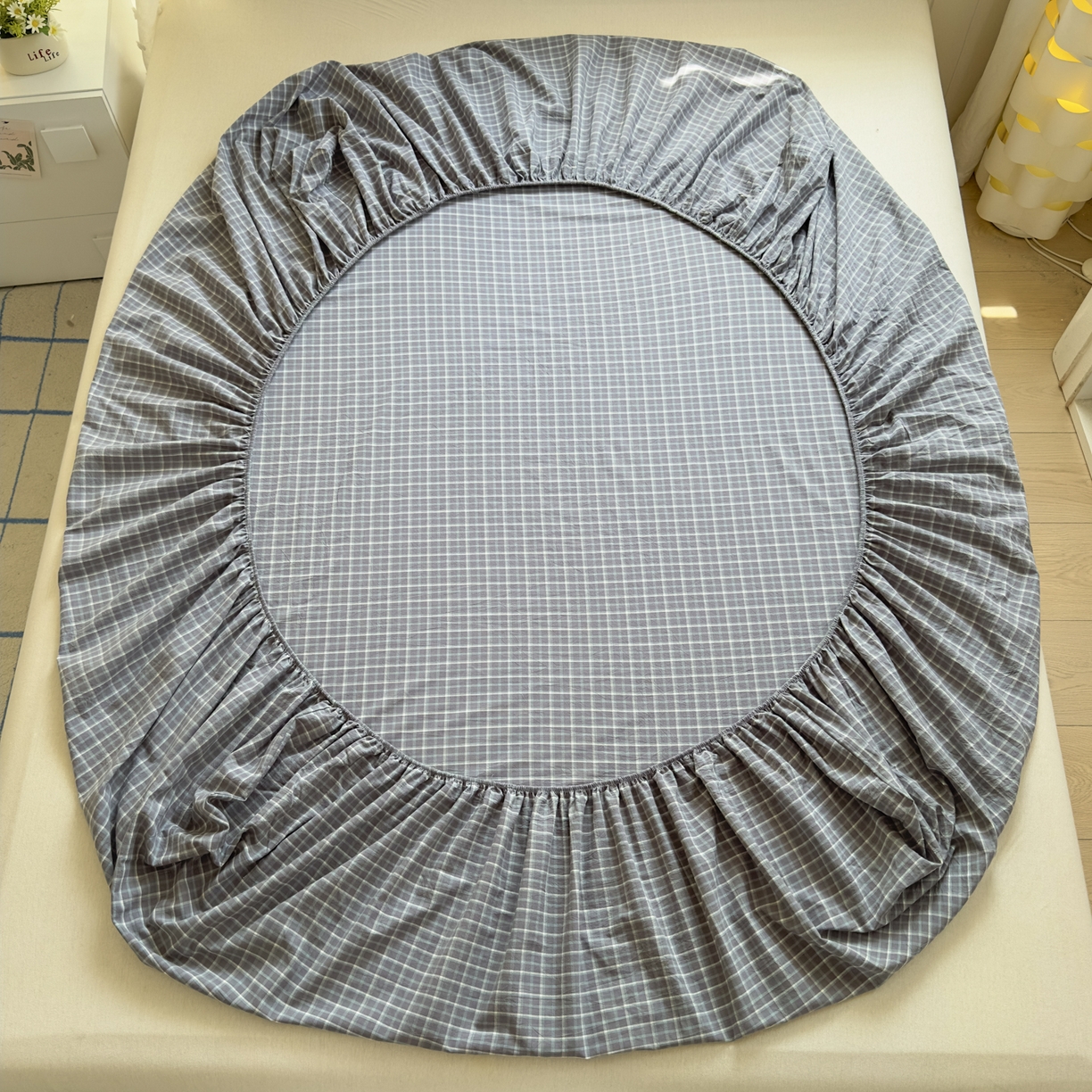 91家纺网 家纺一手货源 找家纺 晚依家纺 2025新款A类色织全棉水洗棉床单单件纯棉格子纯色学生宿舍定制定做 米娜-绿灰