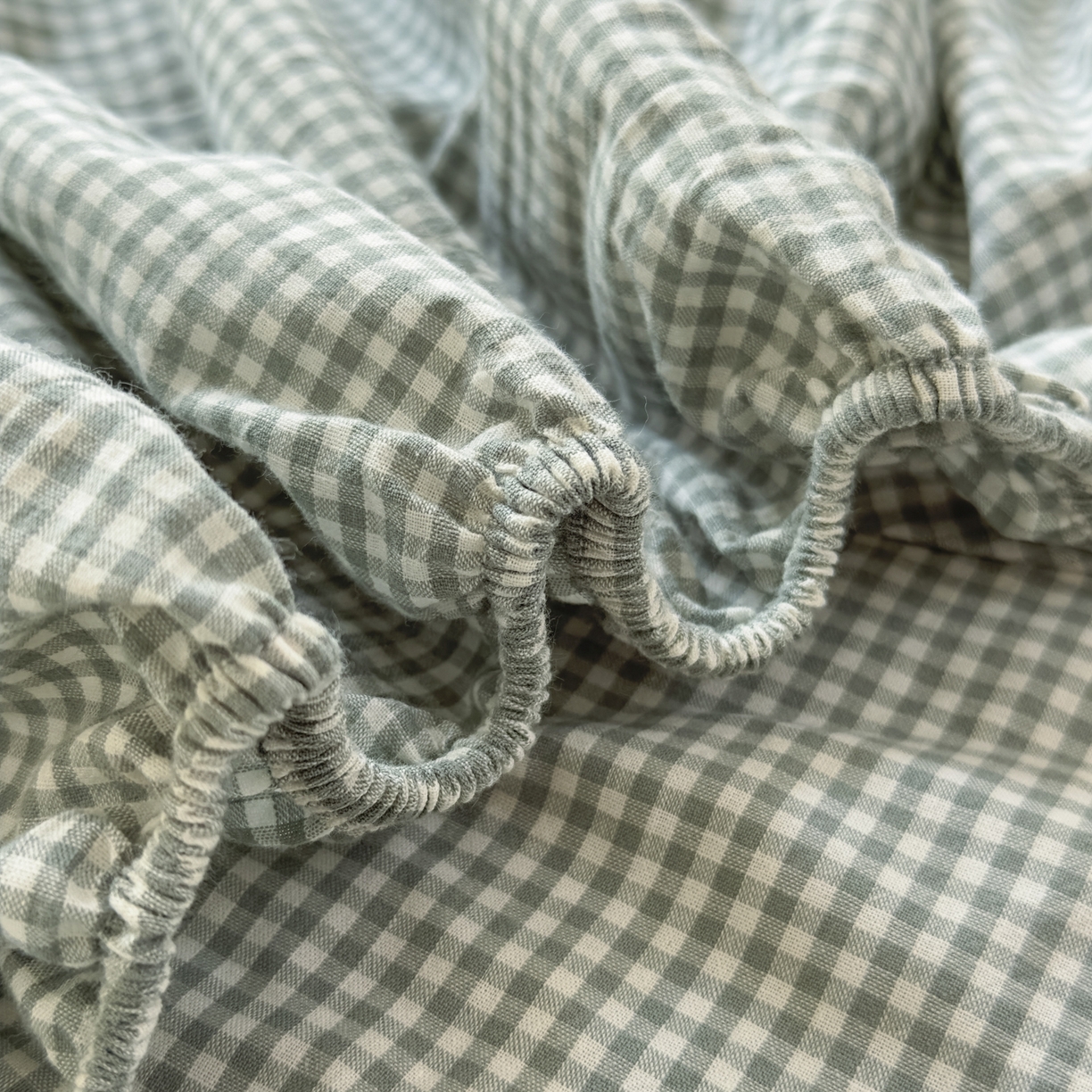 91家纺网 家纺一手货源 找家纺 晚依家纺 2025新款A类色织全棉水洗棉床单单件纯棉格子纯色学生宿舍定制定做 密格-草绿