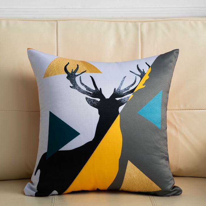 91家纺网 家纺一手货源 找家纺 （总）新奇异 2025新款橙色仿真丝抱枕（支持定制）