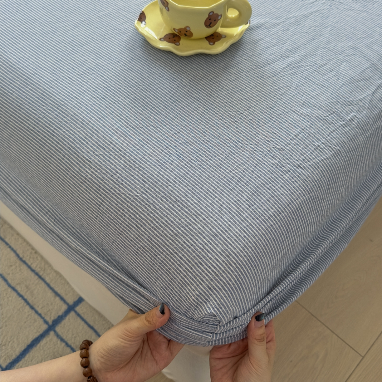 91家纺网 家纺一手货源 找家纺 晚依家纺 2025新款A类色织全棉水洗棉床单单件纯棉格子纯色学生宿舍定制定做 密条-浅蓝