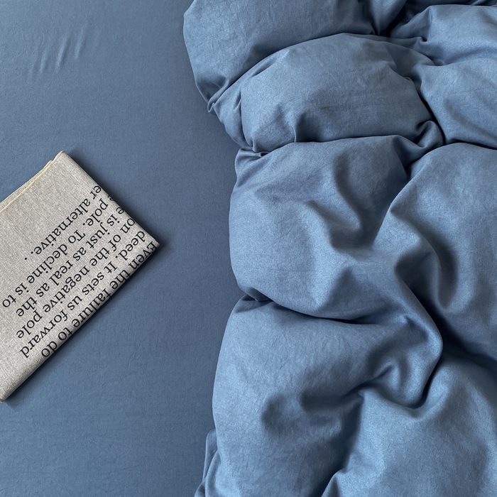 91家纺网 家纺一手货源 找家纺 夜笙家纺 2025新款水洗棉纯色双拼四件套 双拼-宾利蓝