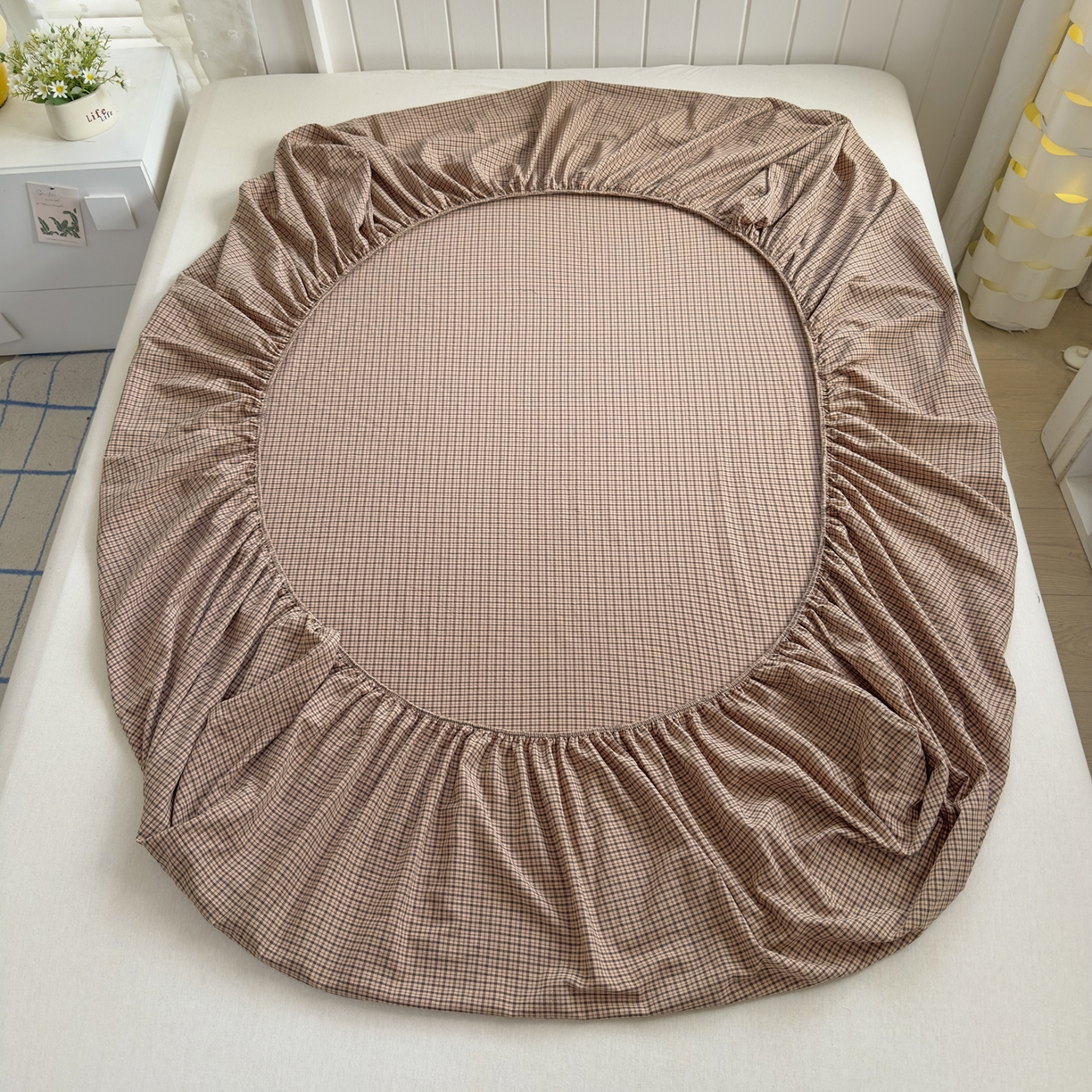 91家纺网 家纺一手货源 找家纺 晚依家纺 2025新款A类色织全棉水洗棉床单单件纯棉格子纯色学生宿舍定制定做 沐风-粉红