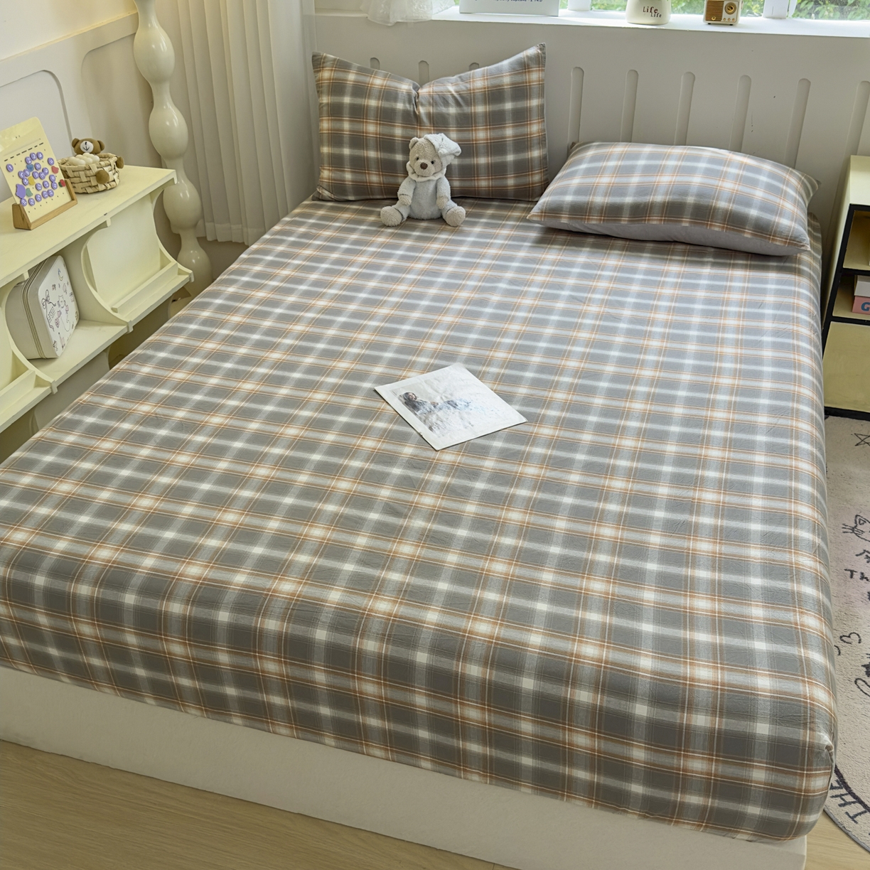 91家纺网 家纺一手货源 找家纺 晚依家纺 2025新款A类色织全棉水洗棉床单单件纯棉格子纯色学生宿舍定制定做 诺卡-浅灰
