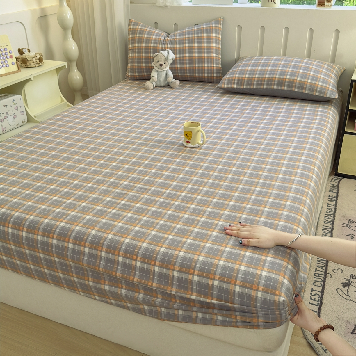 91家纺网 家纺一手货源 找家纺 晚依家纺 2025新款A类色织全棉水洗棉床单单件纯棉格子纯色学生宿舍定制定做 映像格-橙灰