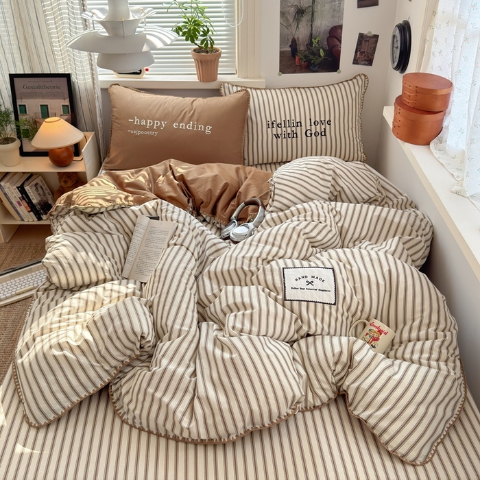 觅糖家纺 2025新款全棉纯棉三角针刺绣款四件套 条纹-摩卡