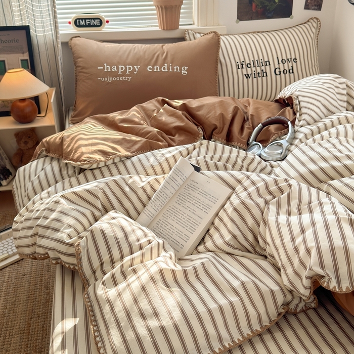 91家纺网 家纺一手货源 找家纺 觅糖家纺 2025新款全棉纯棉三角针刺绣款四件套 条纹-摩卡