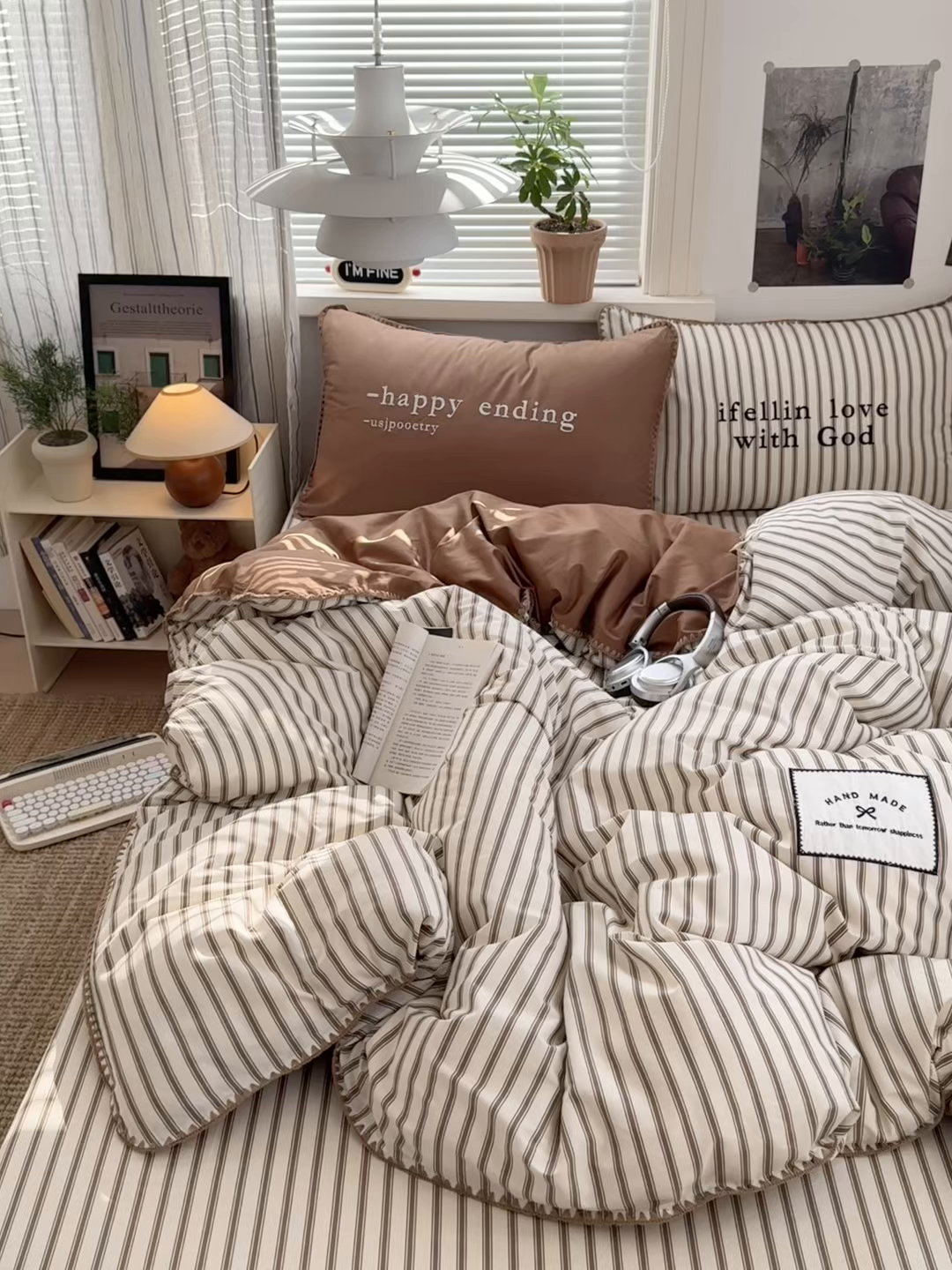 91家纺网 家纺一手货源 找家纺 觅糖家纺 2025新款全棉纯棉三角针刺绣款四件套 条纹-摩卡