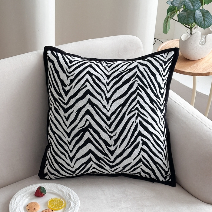 91家纺网 家纺一手货源 找家纺 新奇异 2025新款雪尼尔提花水墨抱枕 山脉