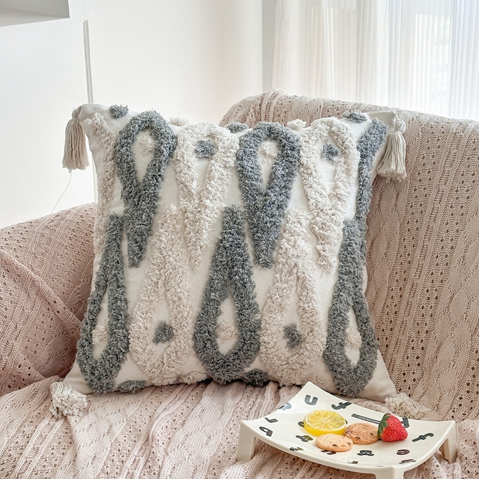 新奇异 2025新款簇绒流苏抱枕 水滴