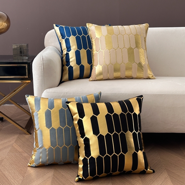 91家纺网 家纺一手货源 找家纺 （总）新奇异 2025新款蜂窝烫金抱枕