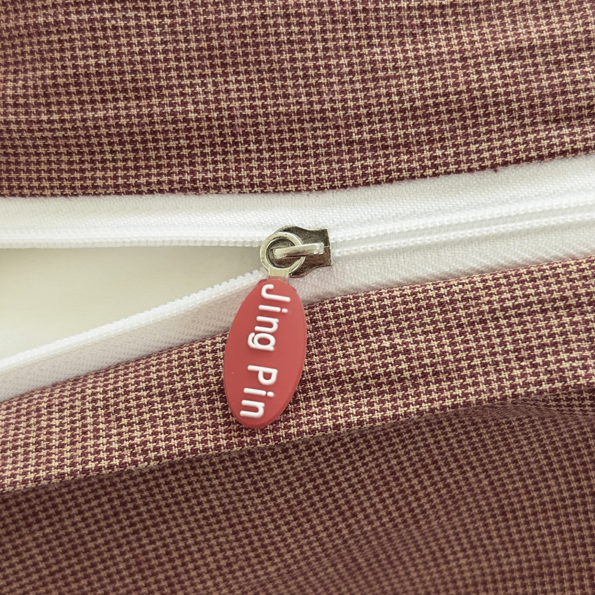 91家纺网 家纺一手货源 找家纺 晚依家纺 2025新款A类全棉色织水洗棉被套单件纯棉格子纯色学生宿舍被罩定制定做 纯棉素-红