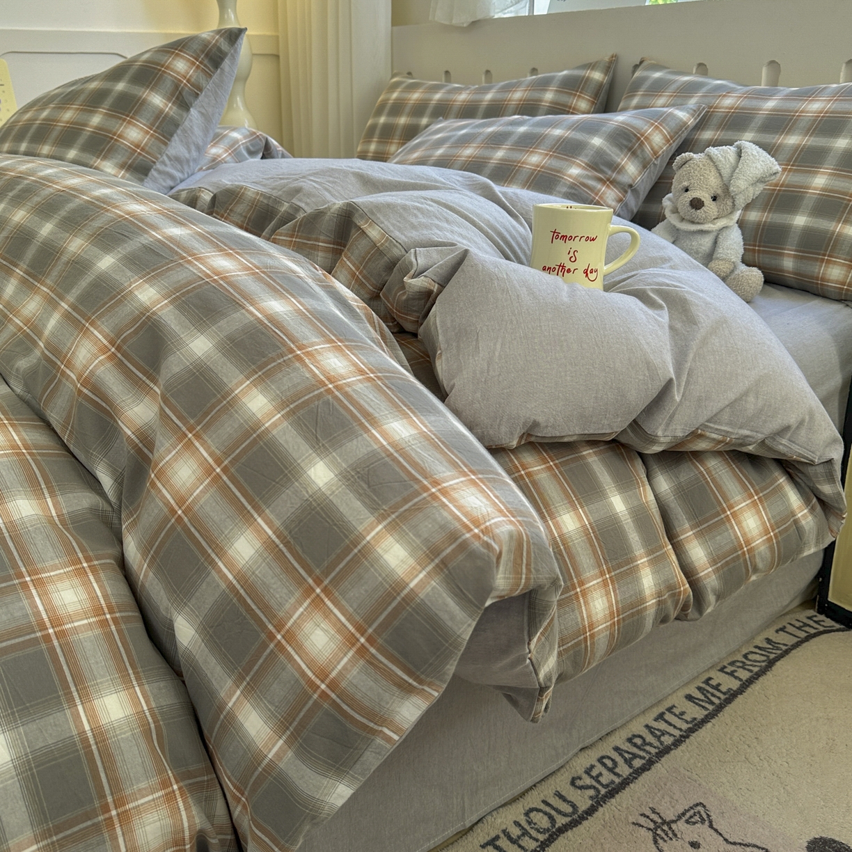 91家纺网 家纺一手货源 找家纺 晚依家纺 2025新款A类全棉色织水洗棉被套单件纯棉格子纯色学生宿舍被罩定制定做 诺卡-浅灰