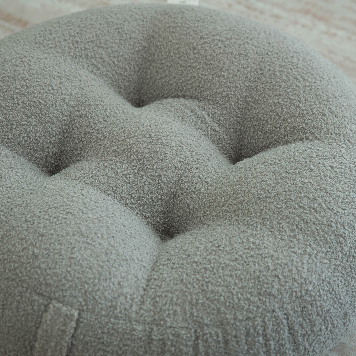 91家纺网 家纺一手货源 找家纺 2025新款泰迪绒蒲团 泰迪绒-蒲团-灰
