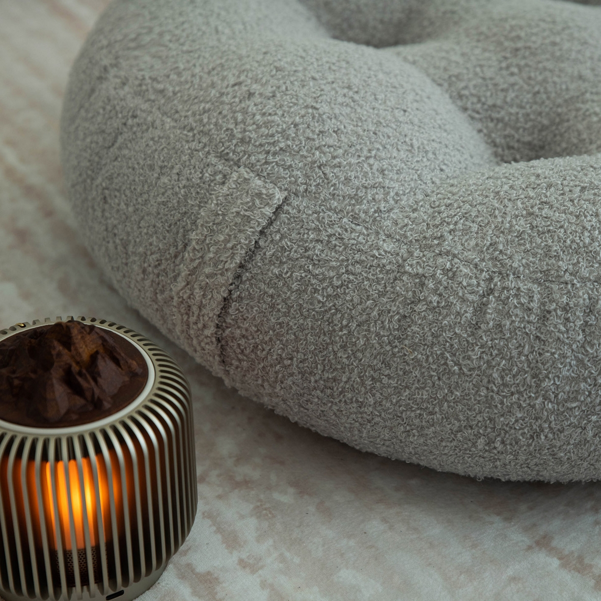 91家纺网 家纺一手货源 找家纺 2025新款泰迪绒蒲团 泰迪绒-蒲团-灰