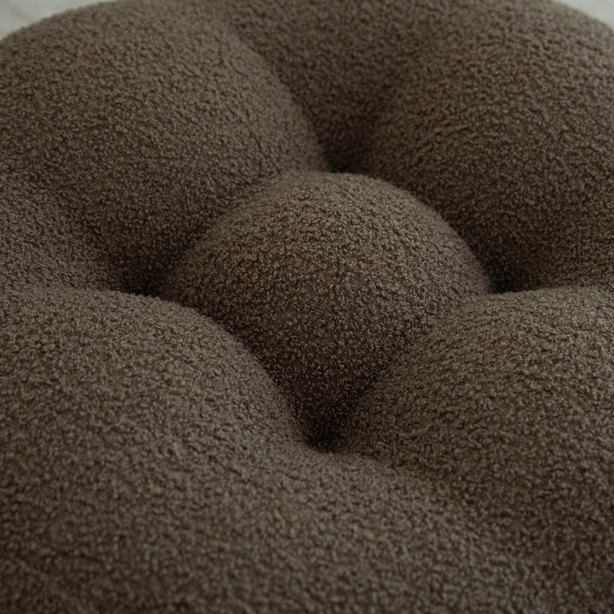 91家纺网 家纺一手货源 找家纺 2025新款泰迪绒蒲团 泰迪绒-蒲团-咖