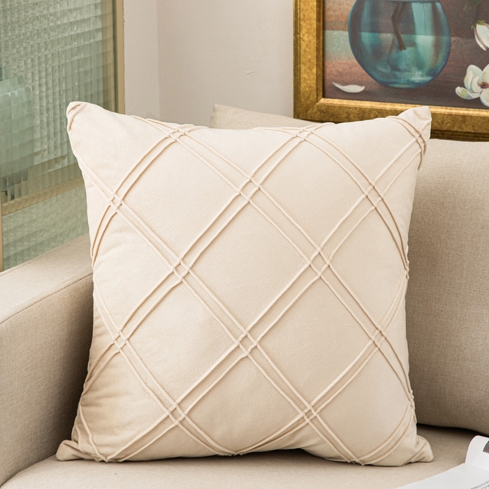 91家纺网 家纺一手货源 找家纺 （总）新奇异 2025新款格子绣菱形格抱枕