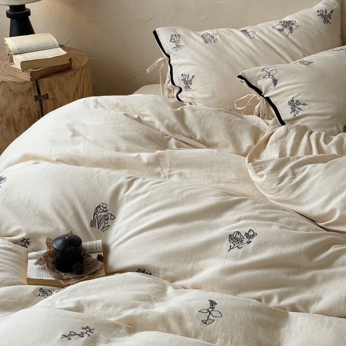 91家纺网 家纺一手货源 找家纺 （总）鹿班2025年秋冬款全棉皱皱纱精密刺绣系列——山塘花（标准会员-20元）