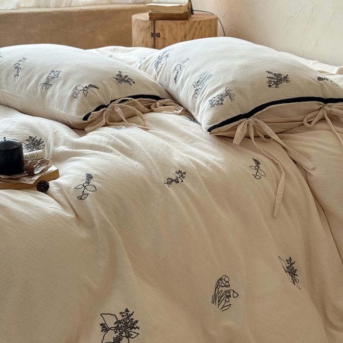 91家纺网 家纺一手货源 找家纺 （总）鹿班2025年秋冬款全棉皱皱纱精密刺绣系列——山塘花（标准会员-20元）