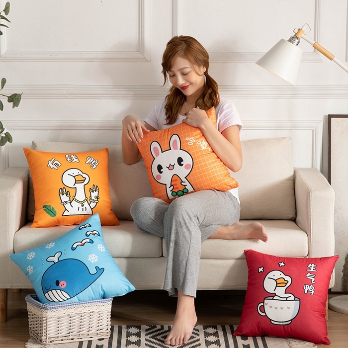 91家纺网 家纺一手货源 找家纺 （总）新奇异 2025新款卡通抱枕 （支持定制）