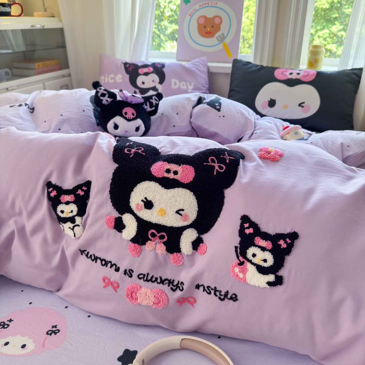 91家纺网 家纺一手货源 找家纺 一霖家纺 2025新款高克重云朵棉毛巾绣印绣四件套-小清新系列-第三波 黑库米米