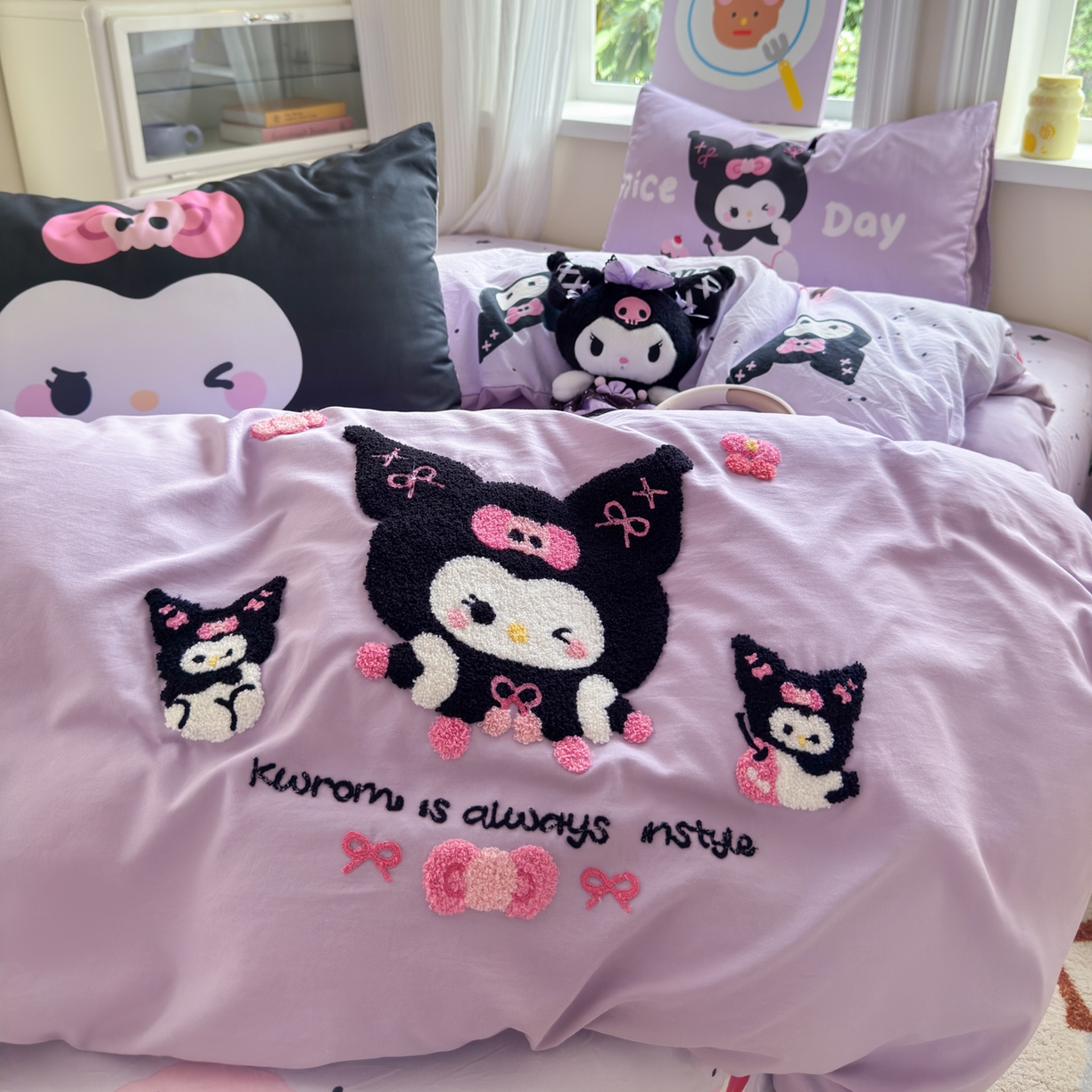 91家纺网 家纺一手货源 找家纺 一霖家纺 2025新款高克重云朵棉毛巾绣印绣四件套-小清新系列-第三波 黑库米米