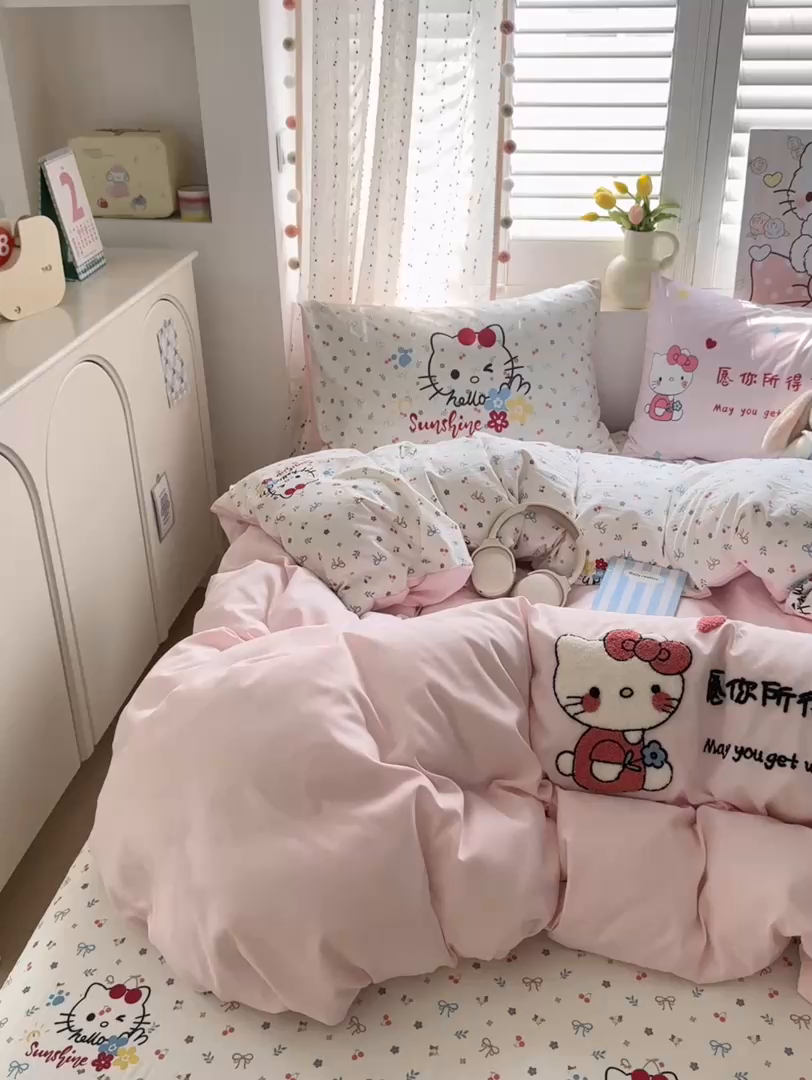 91家纺网 家纺一手货源 找家纺 一霖家纺 2025新款高克重云朵棉毛巾绣印绣四件套-小清新系列-第三波 心愿小猫