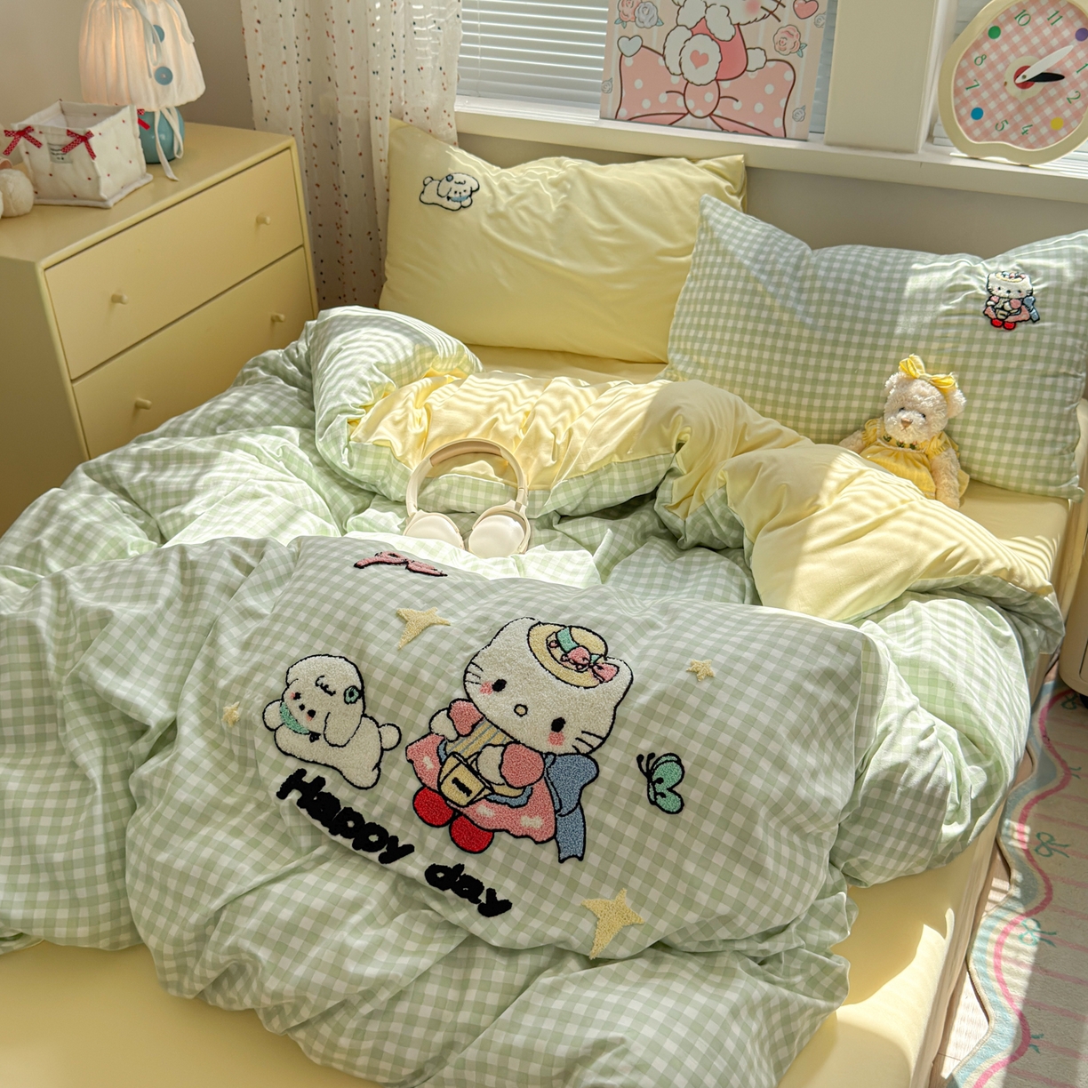 91家纺网 家纺一手货源 找家纺 一霖家纺 2025新款高克重云朵棉毛巾绣印绣四件套-小清新系列-第三波 元气KT