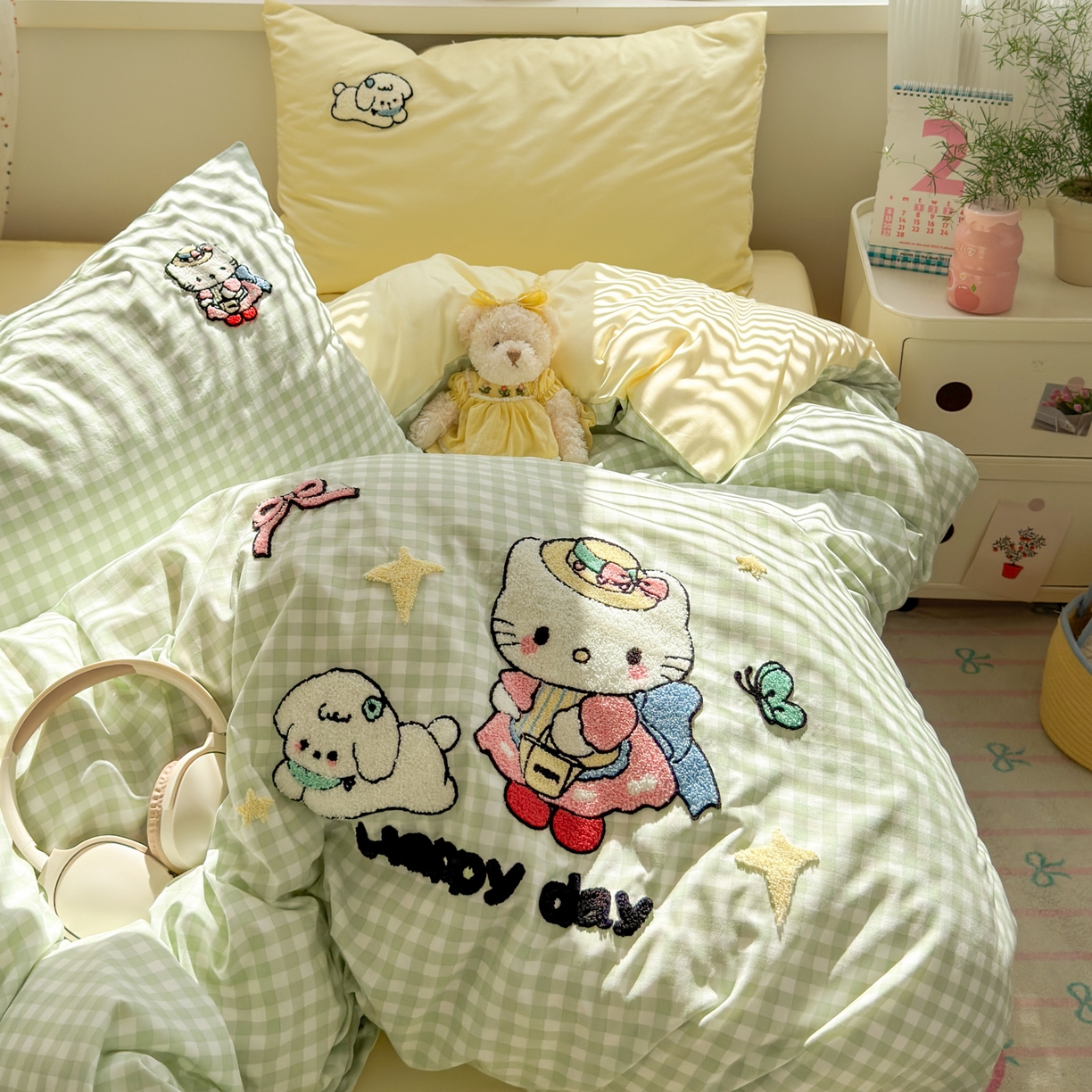 91家纺网 家纺一手货源 找家纺 一霖家纺 2025新款高克重云朵棉毛巾绣印绣四件套-小清新系列-第三波 元气KT