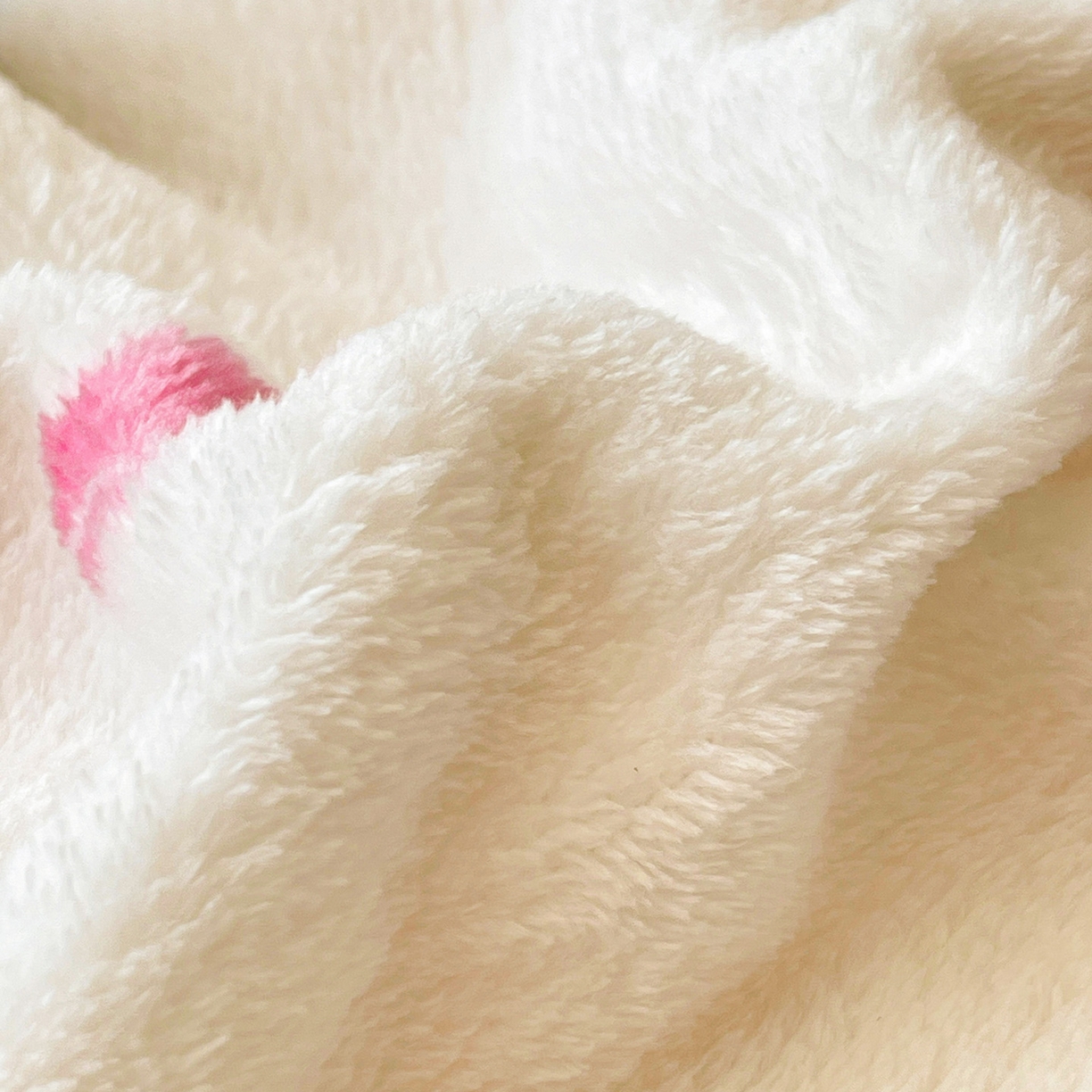 91家纺网 家纺一手货源 找家纺 耀悦家纺2025新款正版授权三丽鸥高克重卡通牛奶绒毛毯多功能毯子盖毯 Hello Kitty冰淇淋