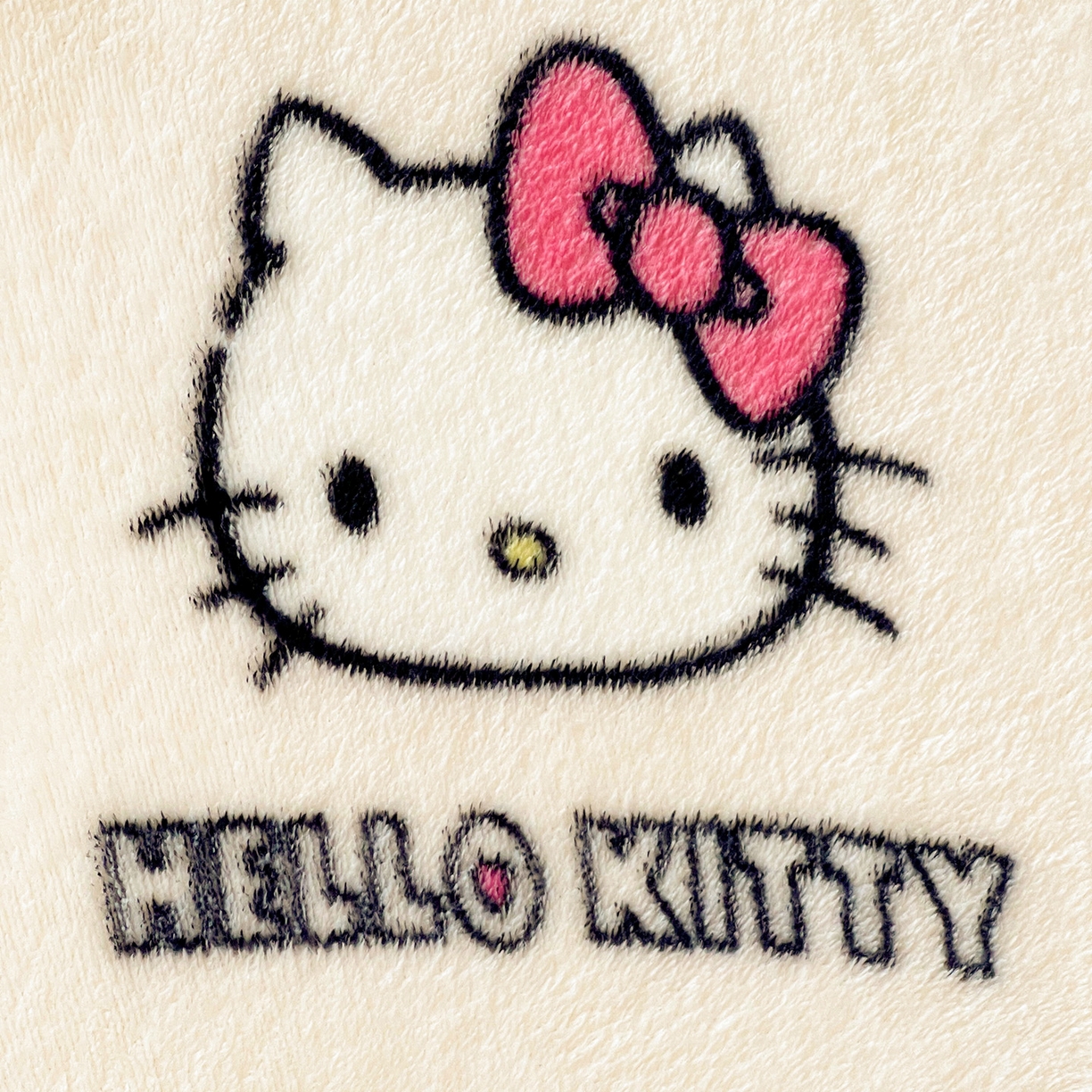 91家纺网 家纺一手货源 找家纺 耀悦家纺2025新款正版授权三丽鸥高克重卡通牛奶绒毛毯多功能毯子盖毯 Hello Kitty冰淇淋