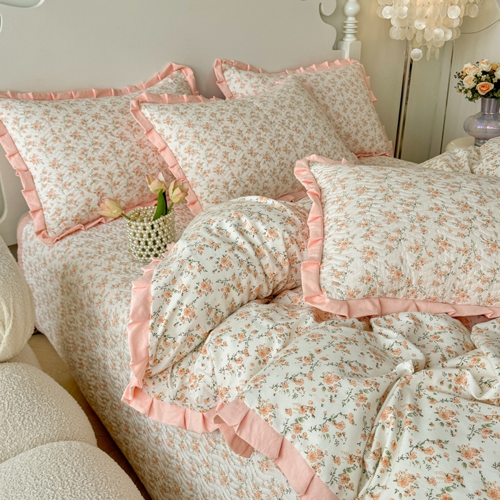 91家纺网 家纺一手货源 找家纺 芷凡家纺2025新款水洗棉双层纱云感棉床盖四件套 花恋