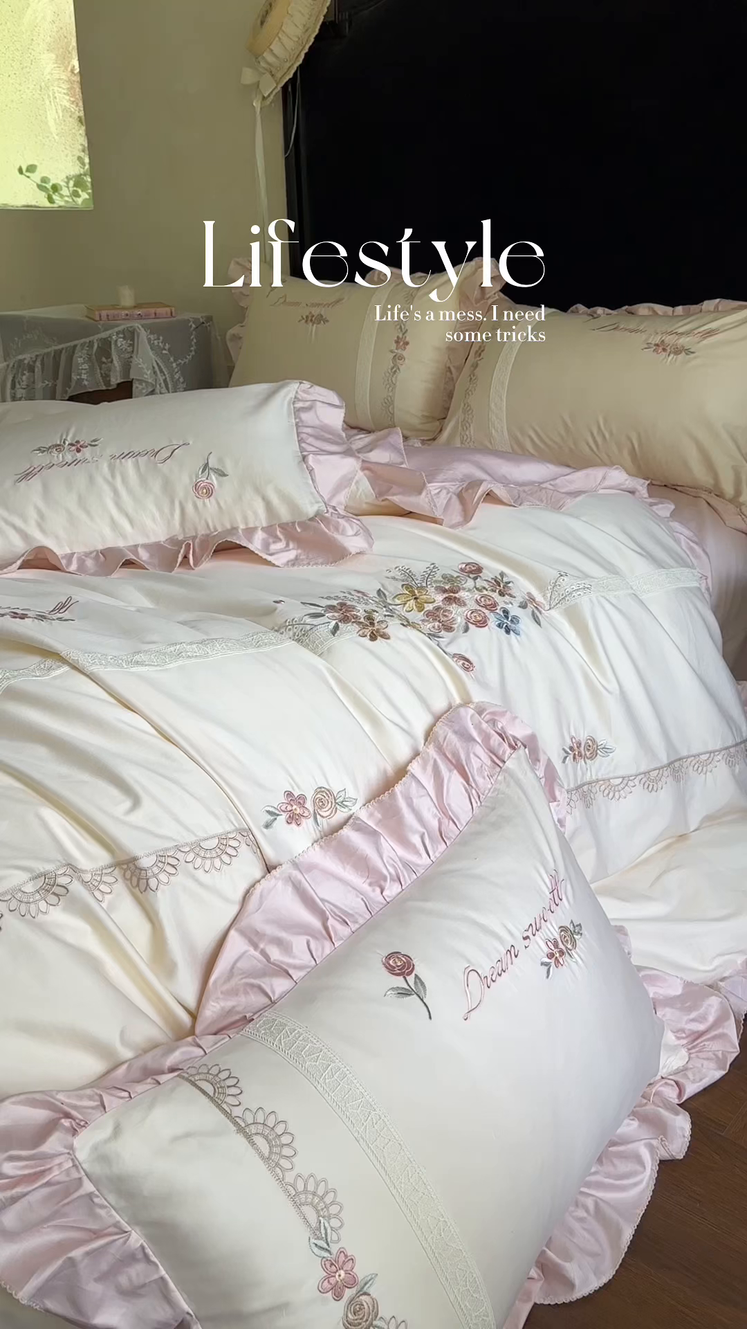 91家纺网 家纺一手货源 找家纺 紫桐 Lila lndus 2025新款50支双股长绒棉纯棉四件套 迷迭花园 奶昔白